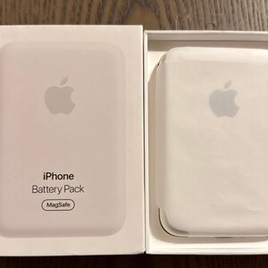 Apple MagSafe Battery Pack - White